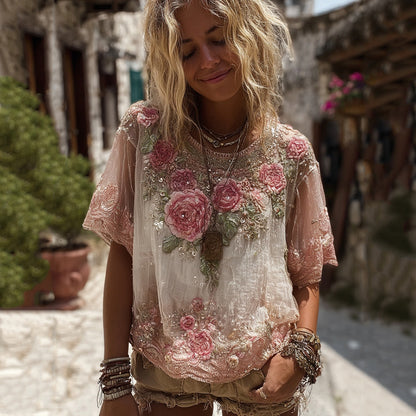 Women's Vintage Pink Floral Pattern Crew Neck T-shirt